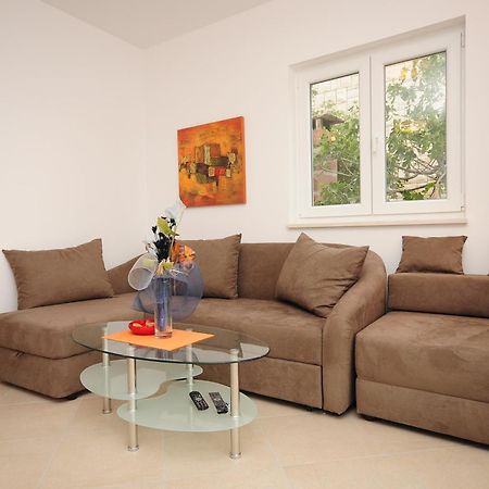 Apartments Rose 皮萨克 外观 照片